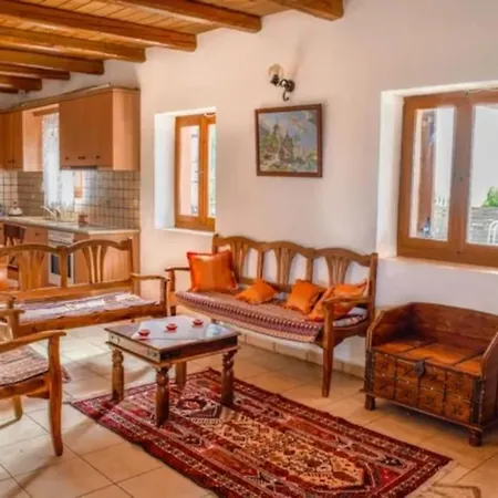 Anastasia Villa Volímai